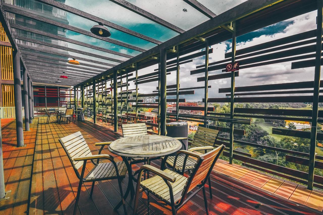 Cube 8Teens By Nest Home Johor Bahru Bagian luar foto