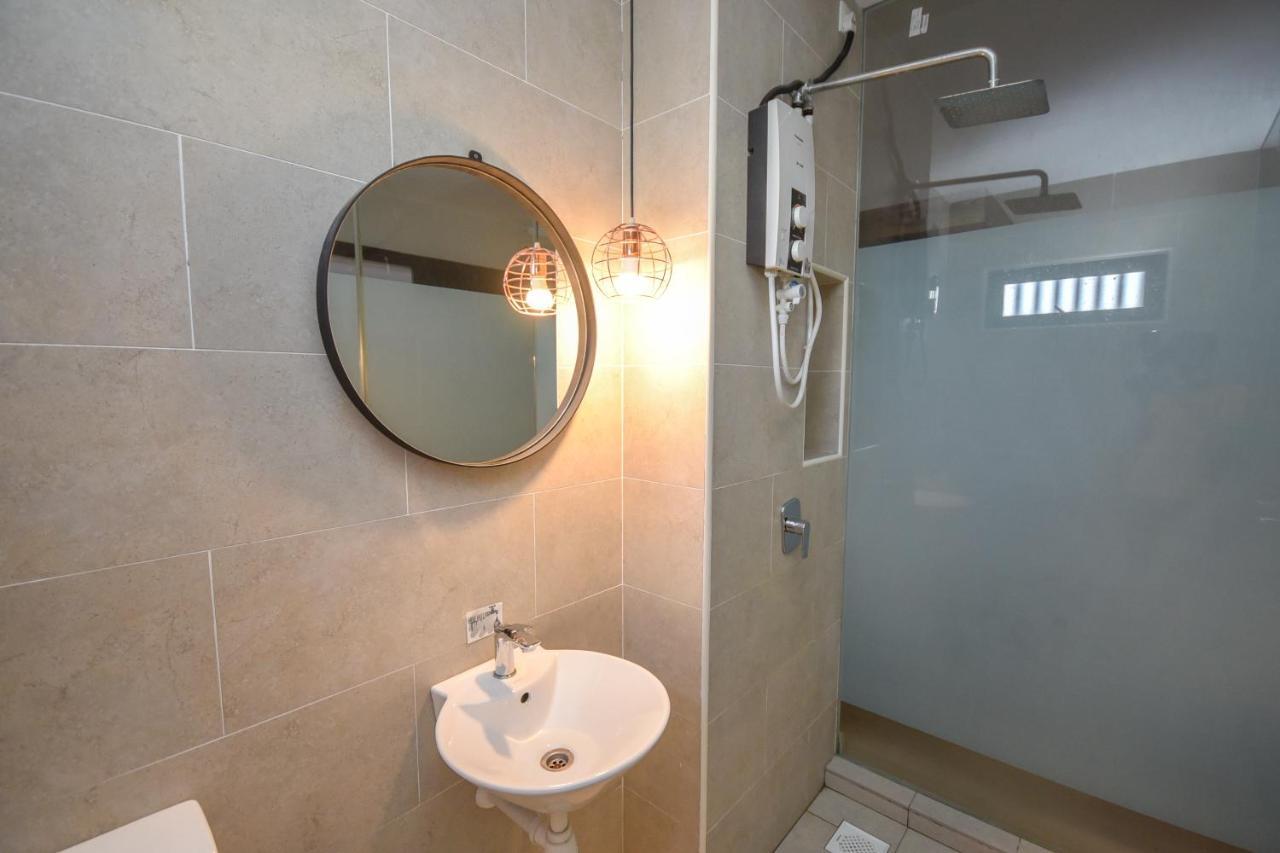 Cube 8Teens By Nest Home Johor Bahru Bagian luar foto